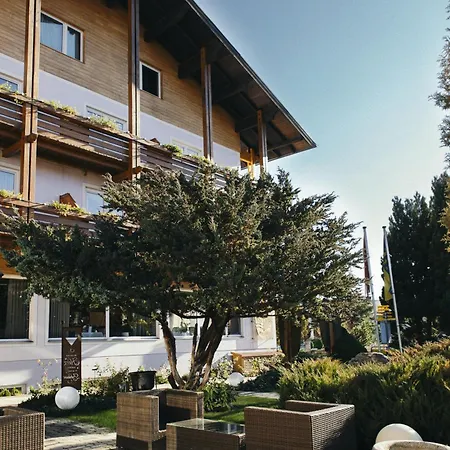 Paradiesquelle 4 Hotel