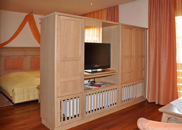 Hotel Paradiesquelle 4