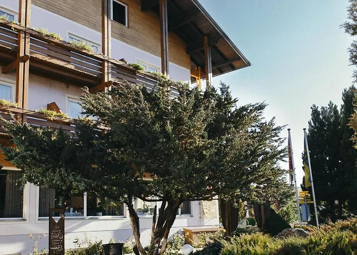 Paradiesquelle 4 Hotel